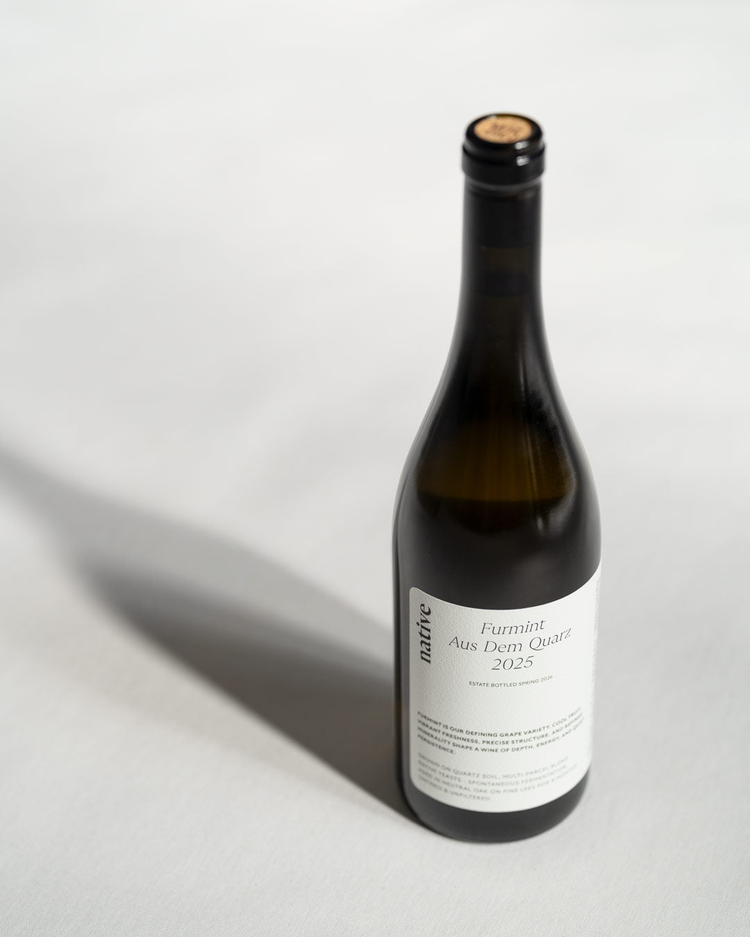 Flasche Furmint vom Weingut Wenzel mit weißem Etikett
